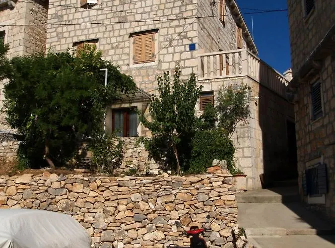 Apartman By The Sea Sutivan, Brac - 719 *