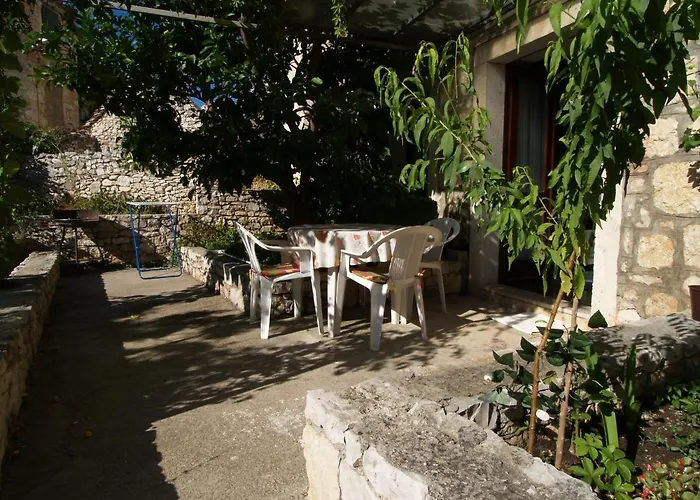 By The Sea Sutivan, Brac - 719