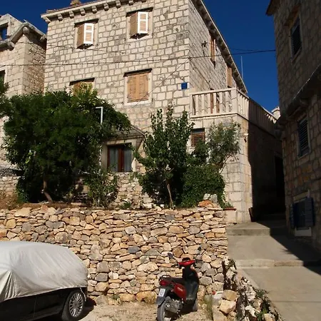 Apartment By The Sea Sutivan, Brac - 719 *